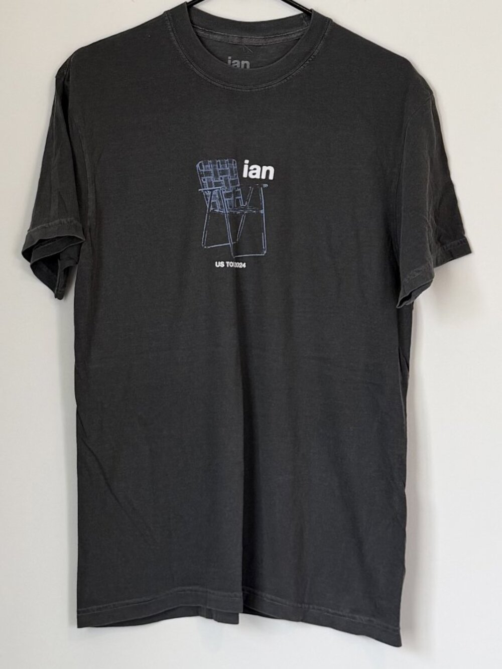 NEW Ian 2024 US Tour Lawn Chair Concert Graphic T-Shirt - Size: Medium